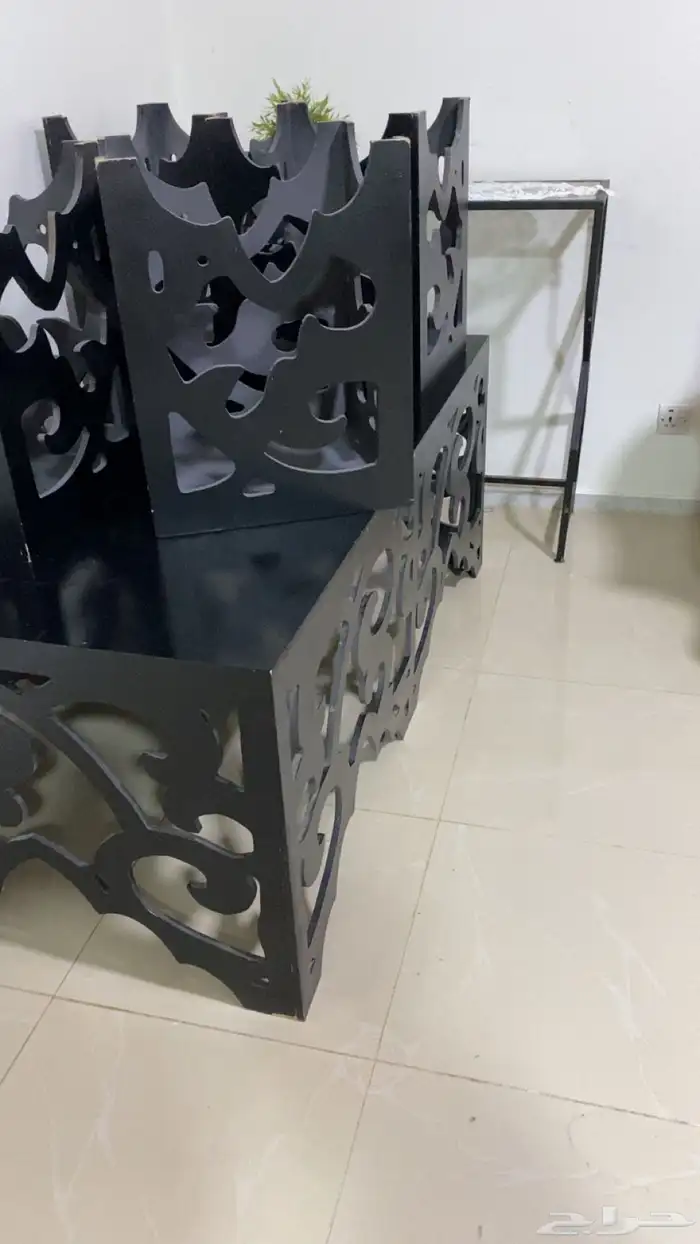 كنب جديد استخدام 4 شهور مع طاولة كبيره 0