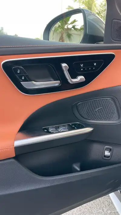 مرسيدس C200 Kit AMG 2024 اصفااار 18