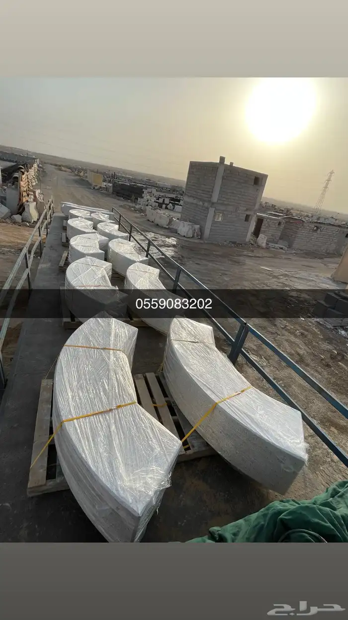 كراسي خرسانية واحواض زرع 8