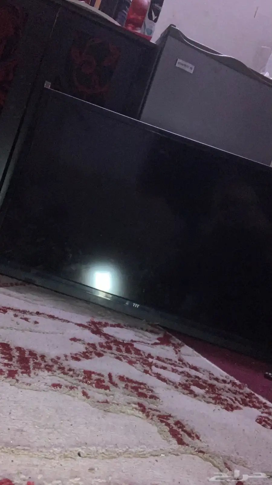 شاشة علي الشرط 32بوصه 0