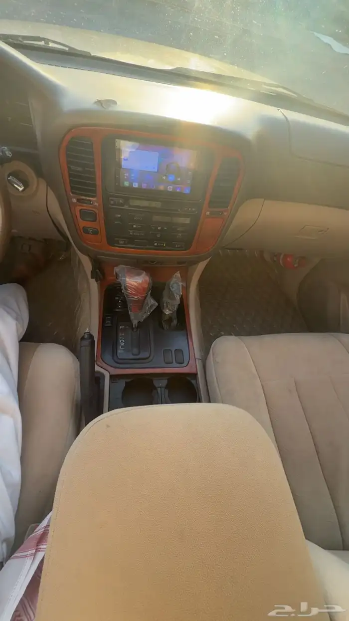 جيب لكزس LX470. V8 6