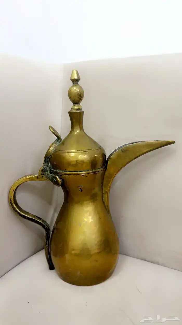 دلال رسلان قديمه نحاس احمر سليم الاشبه ختمين 17