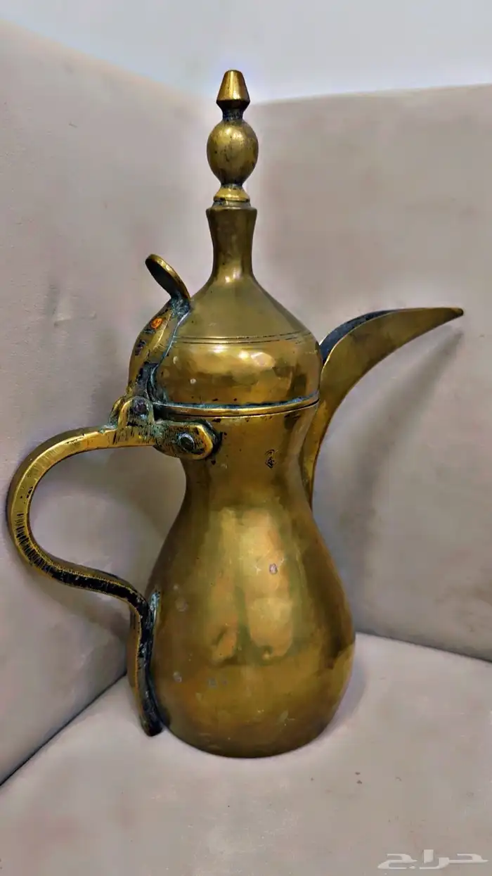 دلال رسلان قديمه نحاس احمر سليم الاشبه ختمين 16
