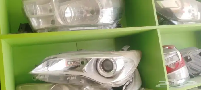 إصلاح صيانة شرائح الانوار وإسطبات السيارات فني انوار شرائح 0