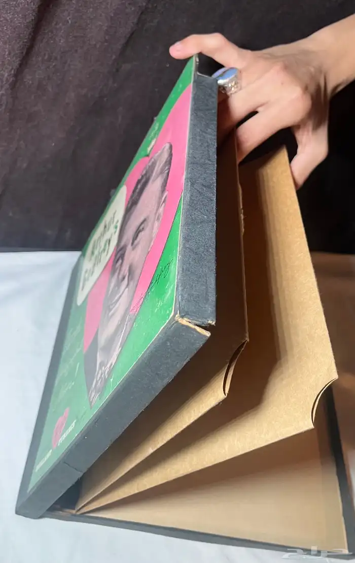 اسطوانه حجر آلبوم آرثر 2