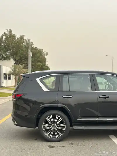 لكزس LX600 BB 2024 سعودي عبداللطيف جميل شبه جديد 6