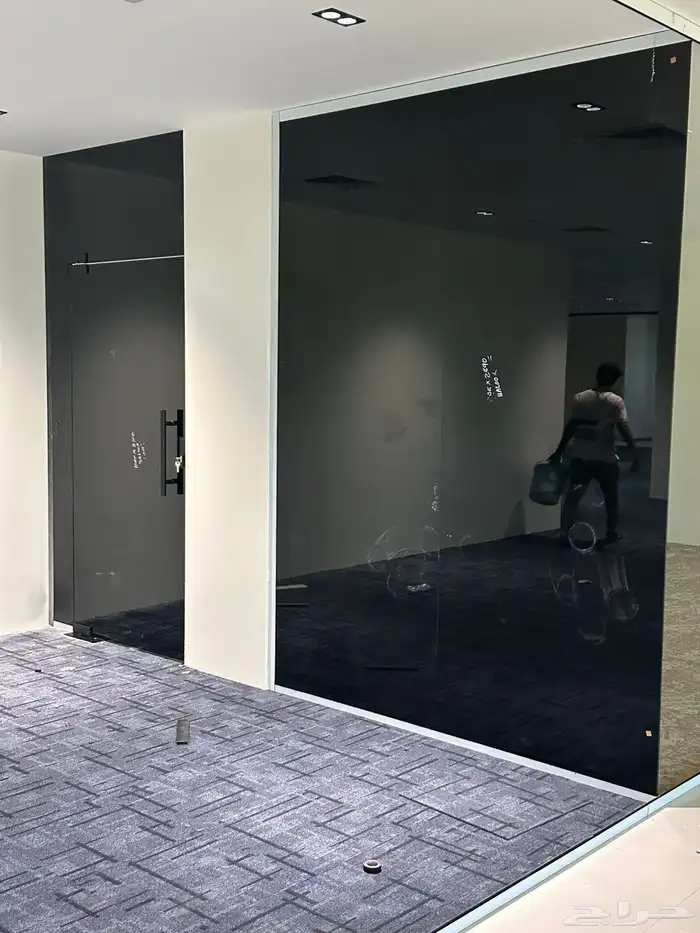 زجاج سكريت 1
