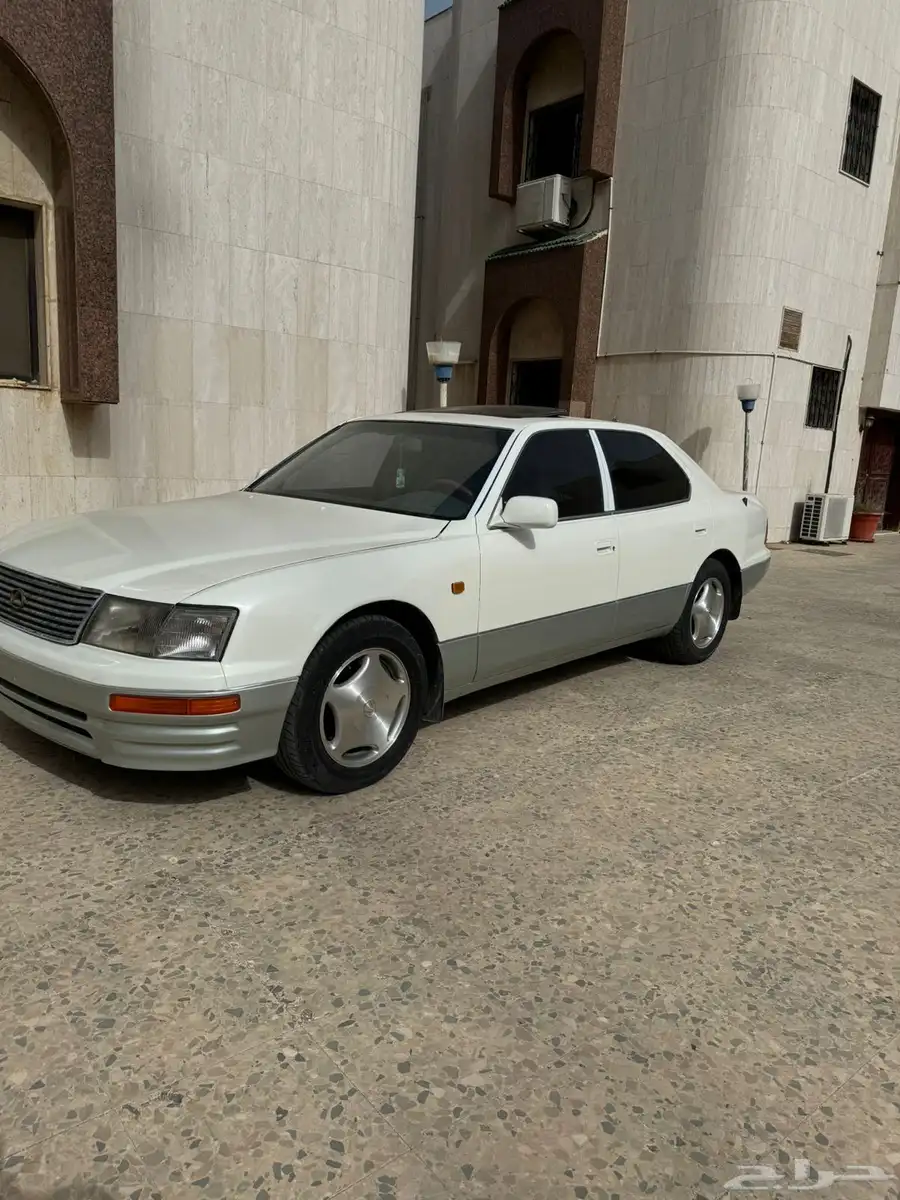 لكزس 1995 امريكي 0