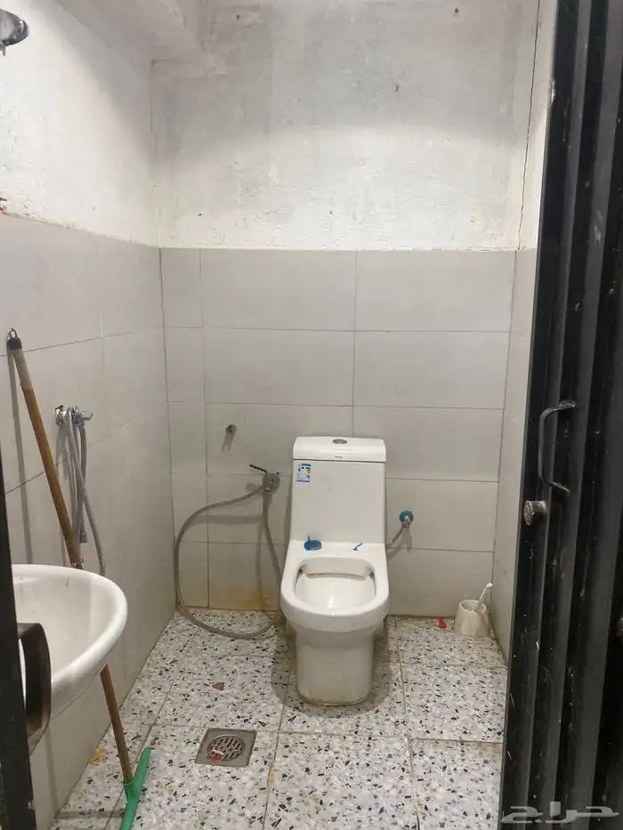 غرفة بحي الواحة مخطط سندس للايجار 4