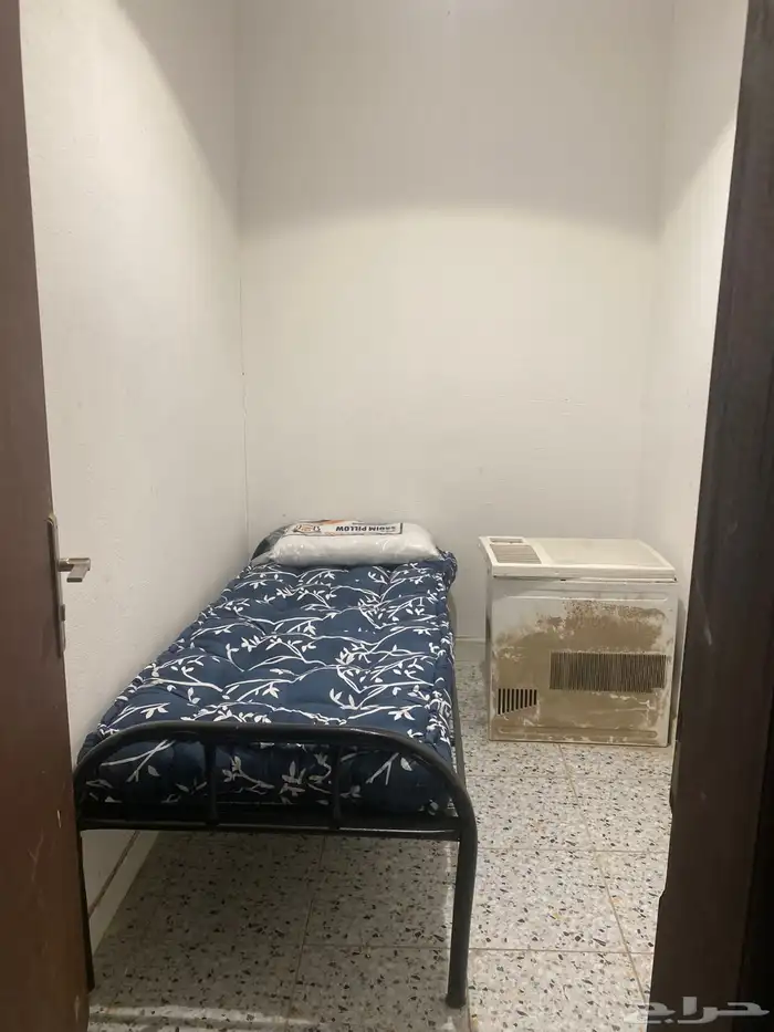 غرفة بحي الواحة مخطط سندس للايجار 1