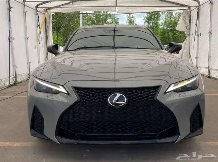 لكزس IS 350 F Sport 2 AWD - شبه جديدة - انباعت 1