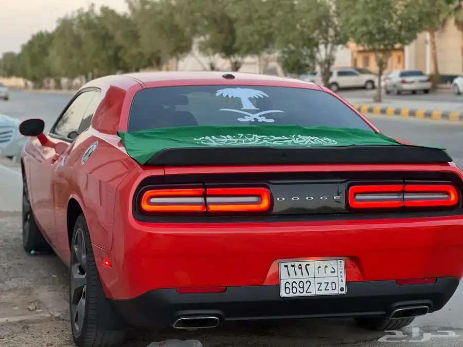 للبيع dodge challenger دودج تشالنجر 2016 11