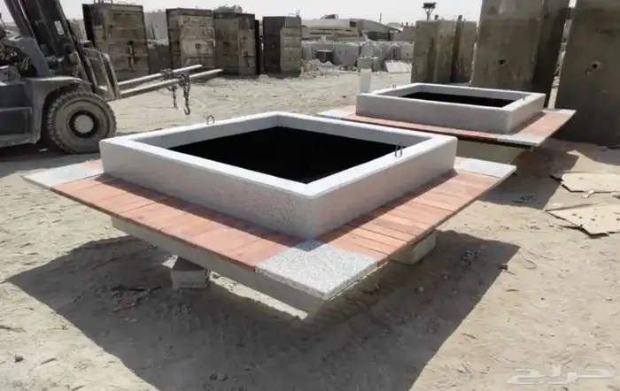 كراسي خرسانية واحواض زرع 42