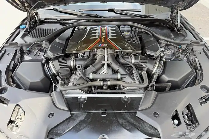BMW M5 بسعرر بلاش موديل 2022 6