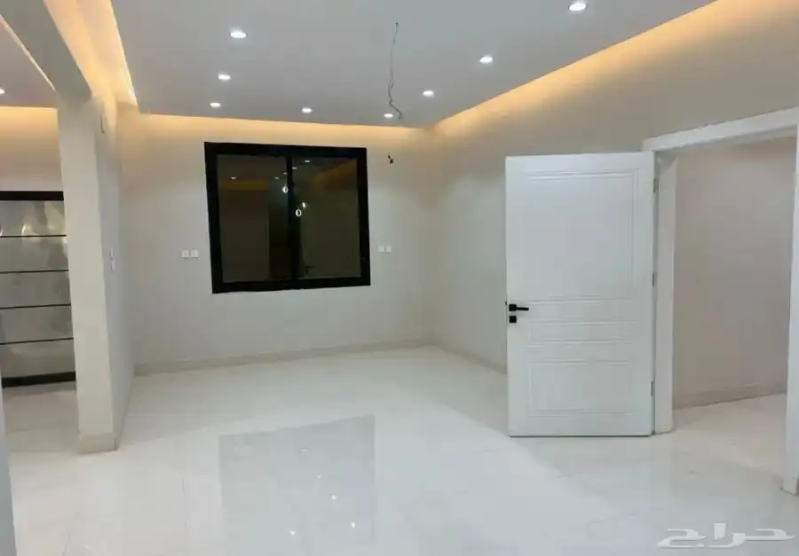 فيلاء نص ارض 4