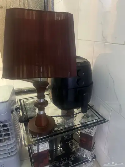 ابجوره وطاوله ومكيف ومكنسه وقلايه هوايه جديده كلها 300 0