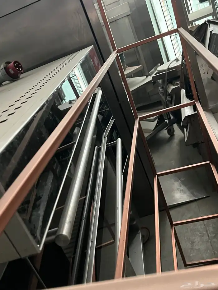 أغراض وادوات مطابخ ومطاعم للبيع 22