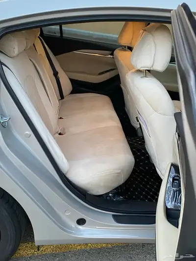 (مازدا 6) استاندر 2025 30