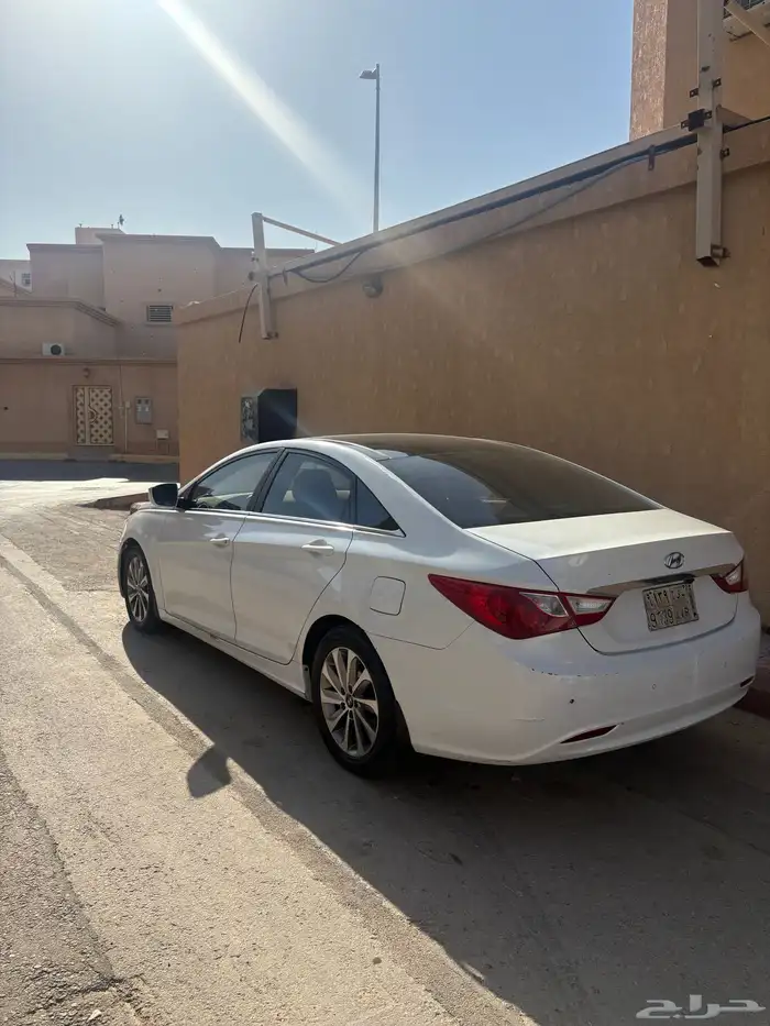 هيونداي سوناتا 2011 4