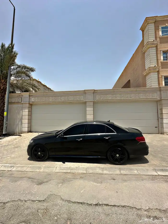 مرسيدس E Class AMG معدل e63 2015 بالكامل 1