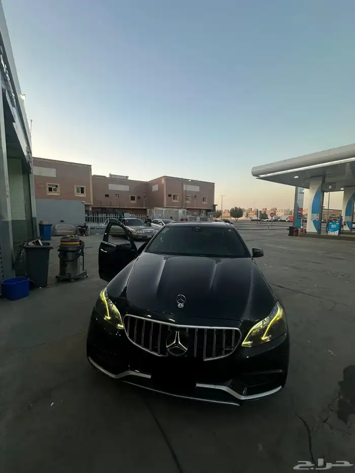 مرسيدس E Class AMG معدل e63 2015 بالكامل 10