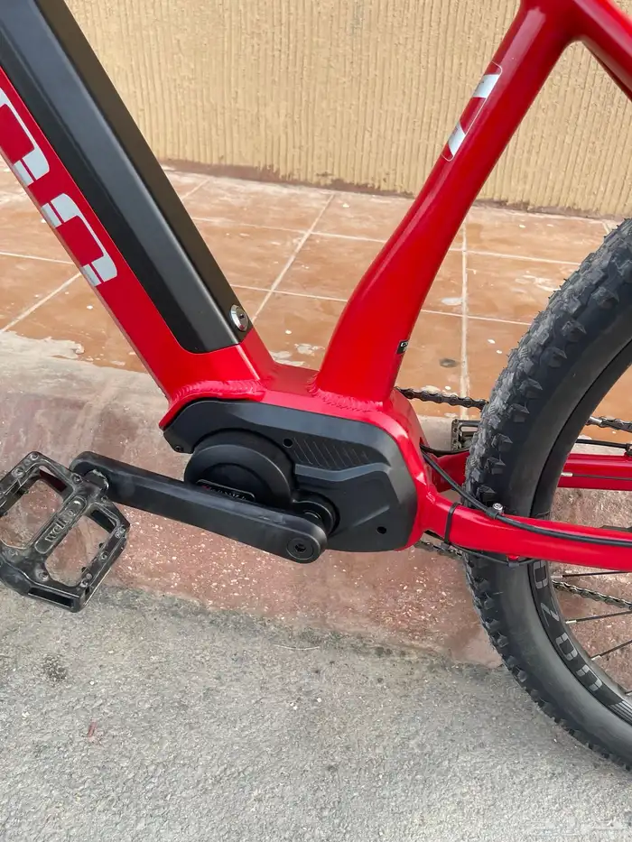 للبيع دراجه هوائيه كهربائيه كوزون مقاس17.5 دراجه فخمه 2025 3