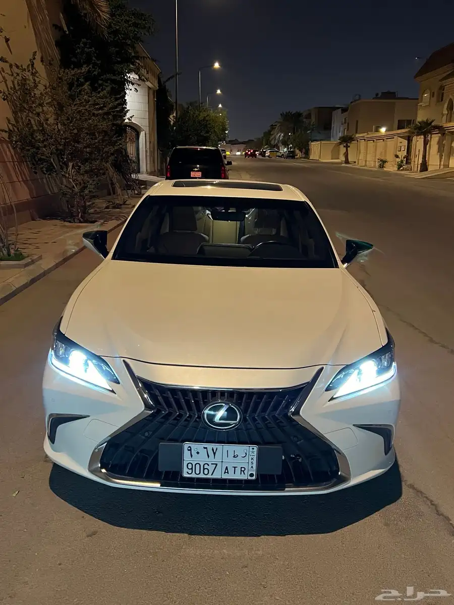 لكزز es350 2023 4
