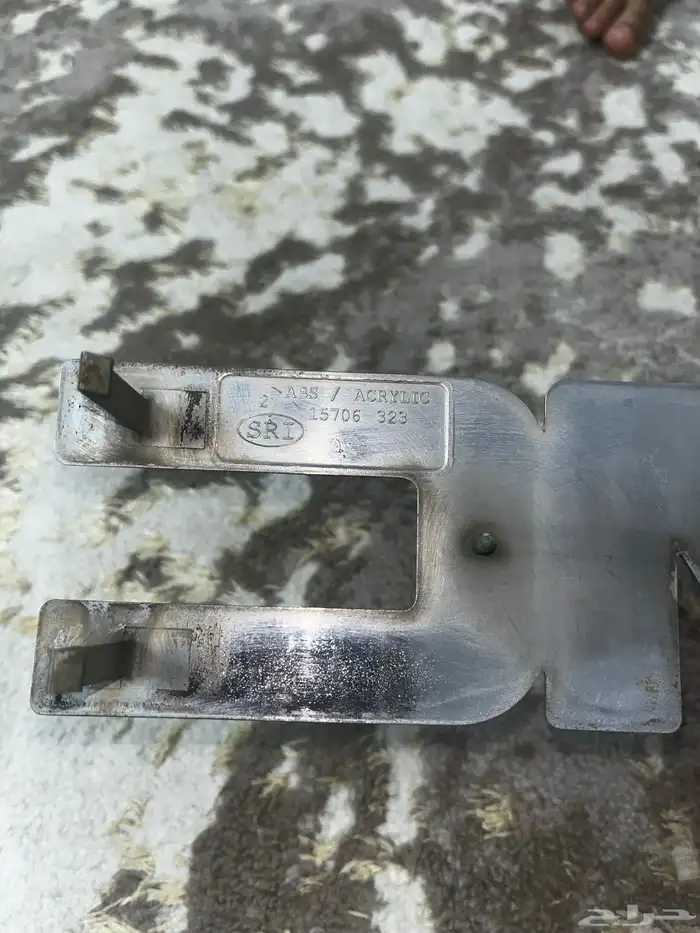 علامة شبك جمس من 2000 الى 2006 GM 4