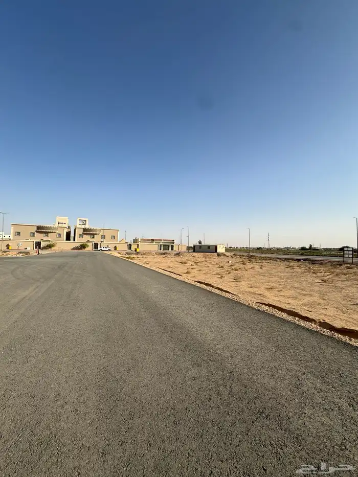 للبيع ارض الخرج حي حطين 1