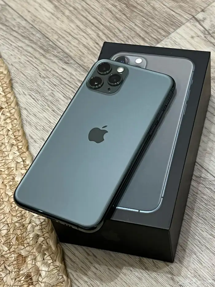 ايفون 11 0