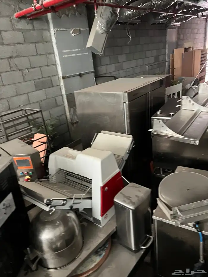 أغراض وادوات مطابخ ومطاعم للبيع 33