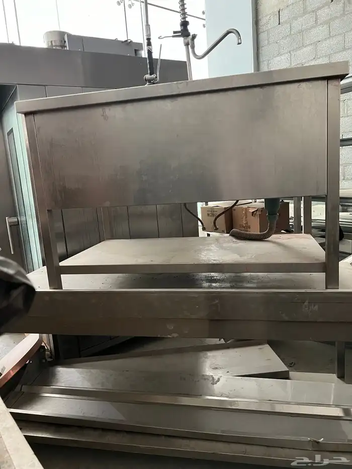 أغراض وادوات مطابخ ومطاعم للبيع 62
