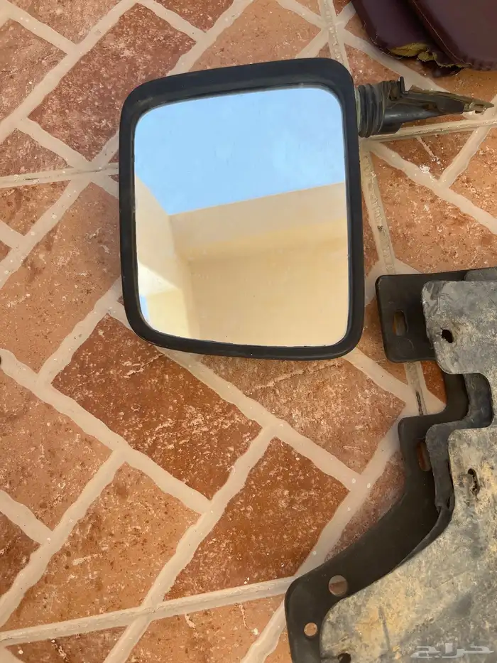 قطع غيار نيسان ددسن سفاري 6