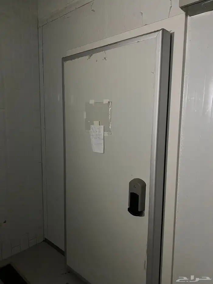 أغراض وادوات مطابخ ومطاعم للبيع 1