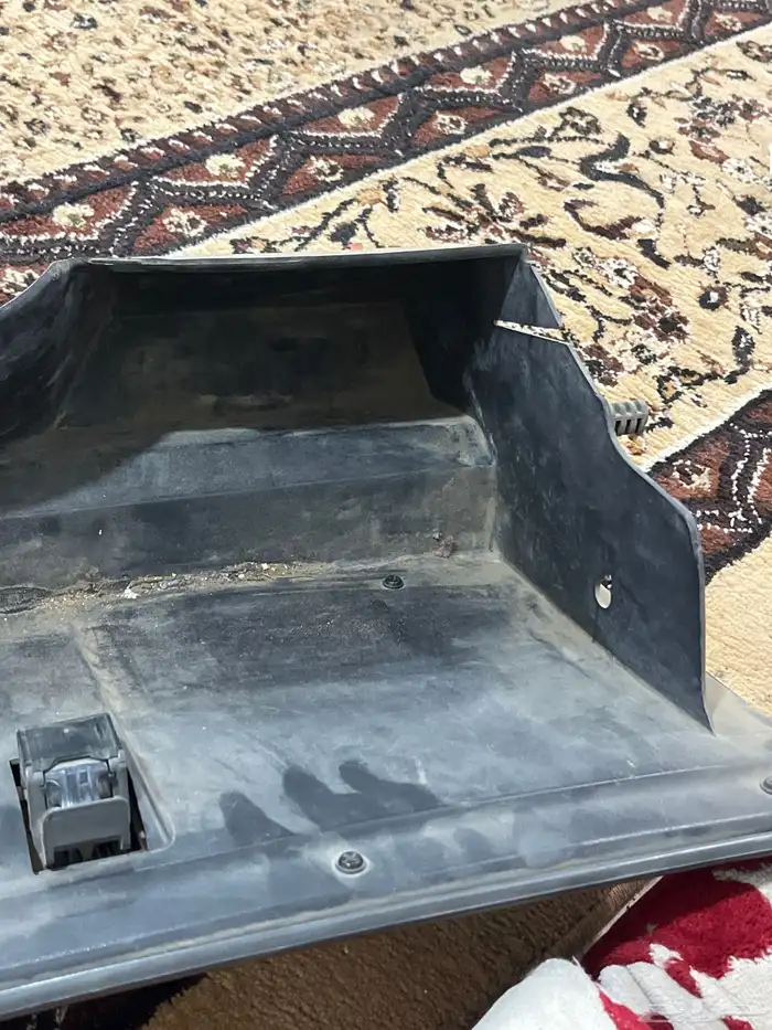 درج فورد فكتوريا 2005 3