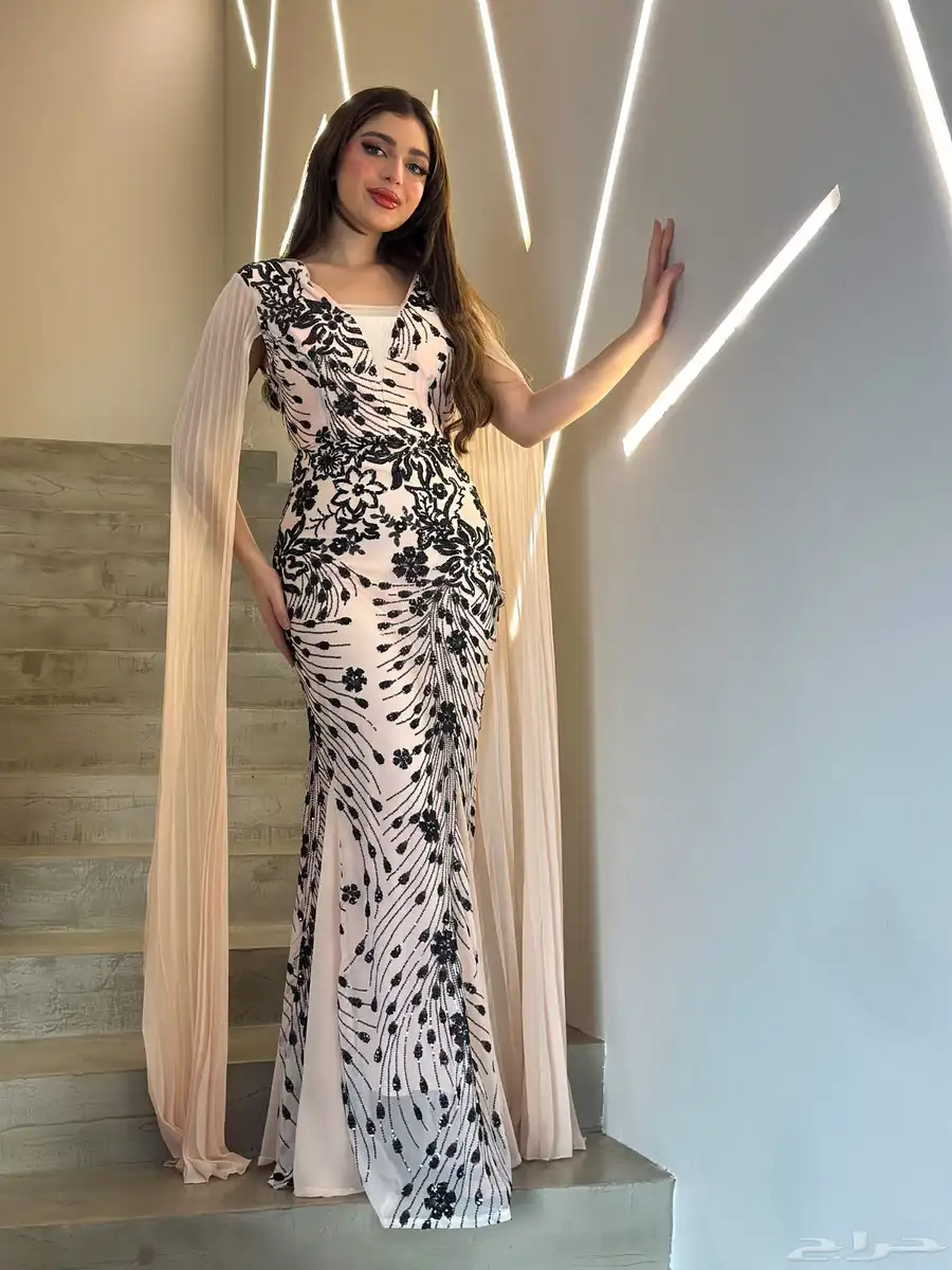 عرض جديد 2025 فساتين زفاف 0