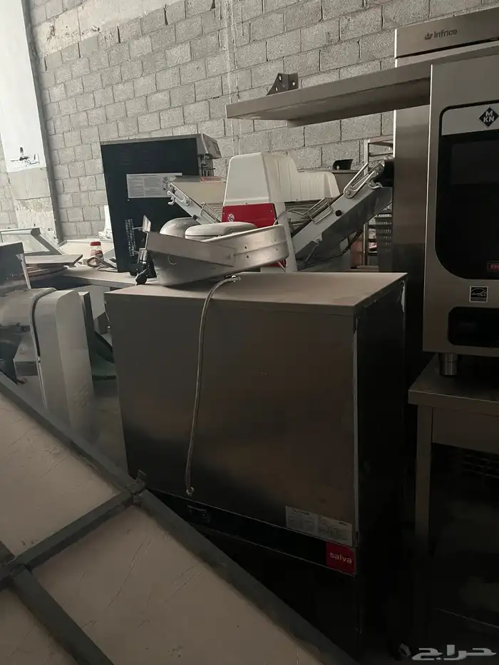 أغراض وادوات مطابخ ومطاعم للبيع 21