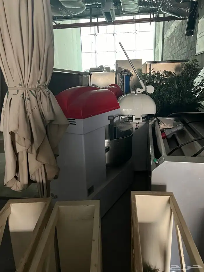 أغراض وادوات مطابخ ومطاعم للبيع 14