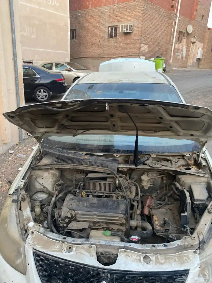 سيارة سوزوكي للبيع تشليح و قطع غيار 4
