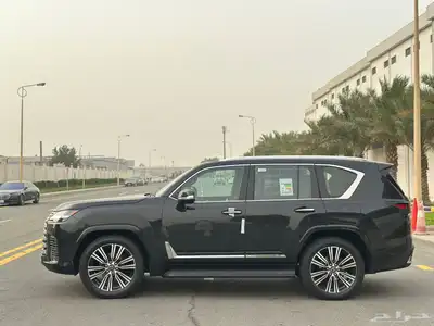 لكزس LX600 BB 2024 سعودي عبداللطيف جميل شبه جديد 7
