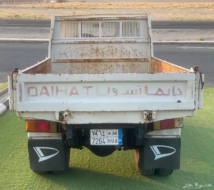قلاب ديهاتسو مديل 83 نظيف 7