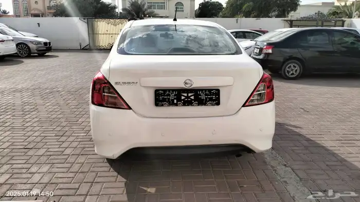 نيسان صني نص فل 2020 12