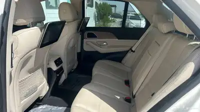 مرسيدس GLE 450 واجن 2021 ماشي 75 الف بودي وكاله 10