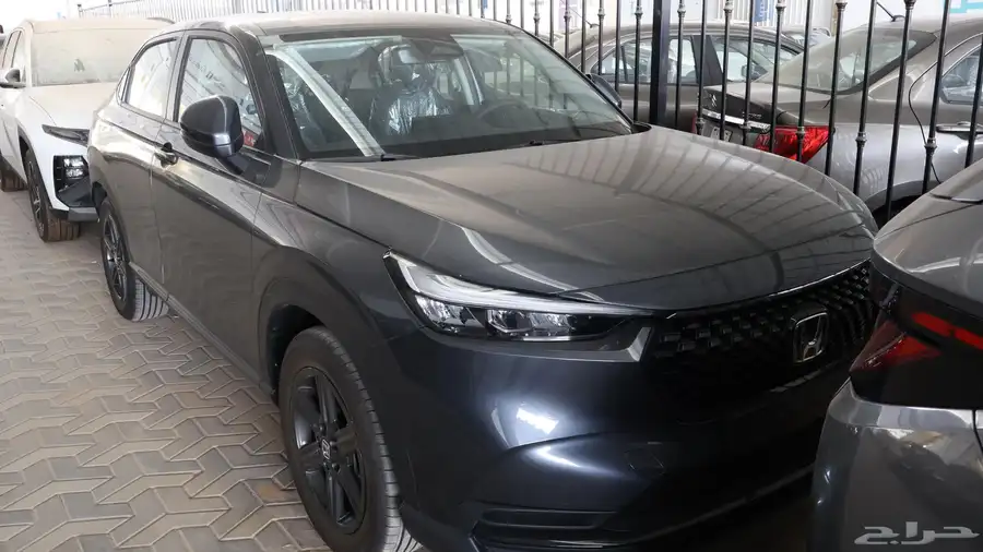 هوندا HRV 2024 LX 8