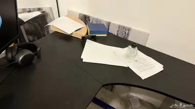 كرسي قيمنق وطاوله حرف L 2