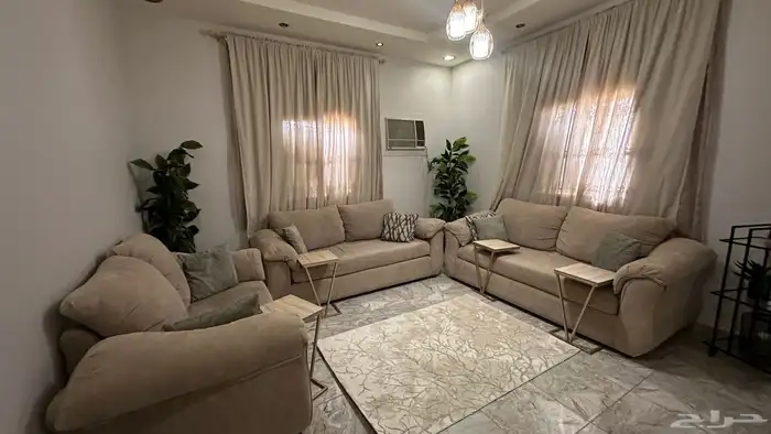 للبيع كنب مستعمل استعمال نظيف جدا ثلاث قطع من الكنب 8