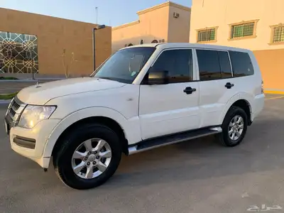 للبيع جيب باجيرو ديزل موديل 2016 نظيف جدا 4