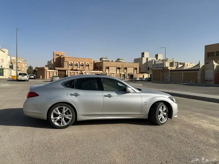 انفنتي Q70 S 9