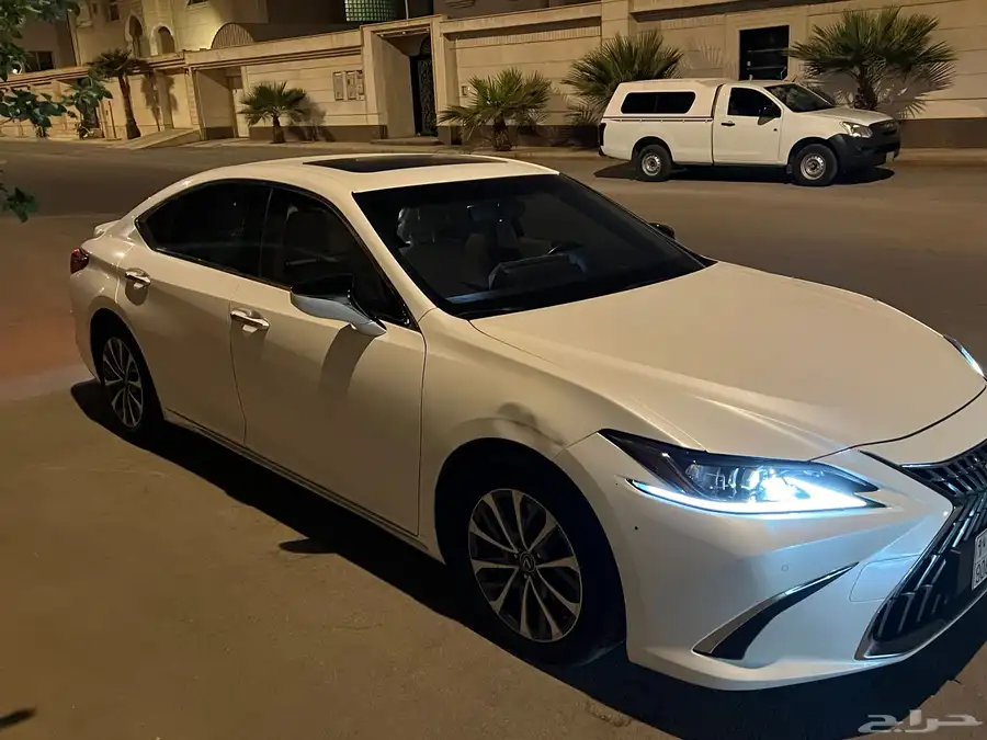 لكزز es350 2023 5