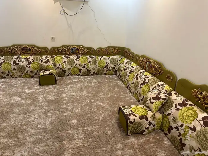 أثاث شبه جديد 5